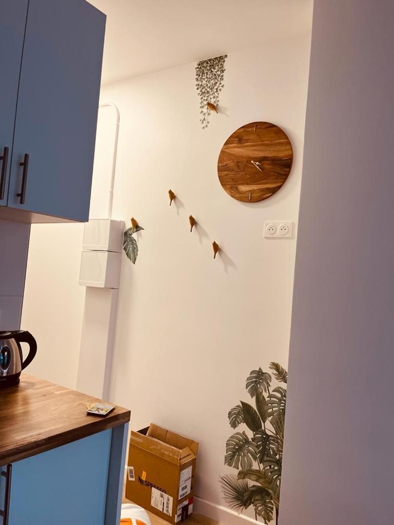 Mignon Petit Studio 16M2 Les Lilas Luaran gambar